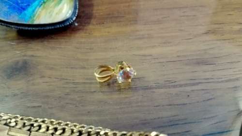 JOB LOT OF GRANDMA'S OLD JEWELLERY- ONE BID FOR ALL!!