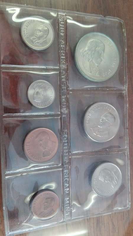 2 X 1968 SOUTH AFRICAN MINT PROOF SETS!!! BID PER SET!!