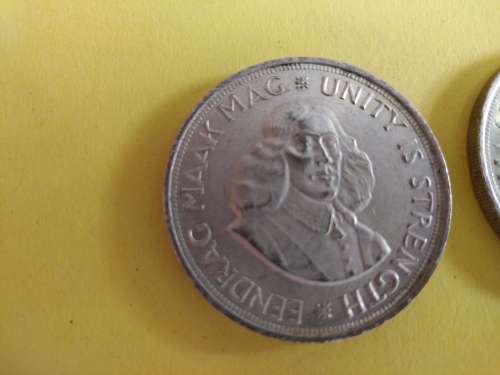 LOT #1 FOUR 1964 SOUTH AFRICAN 50 CENTS COINS