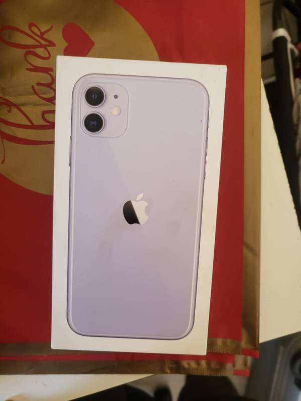 iPhone 11 64GB Purple