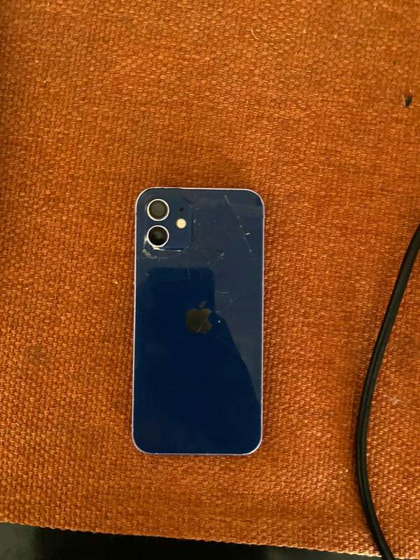 iPhone 12 128GB