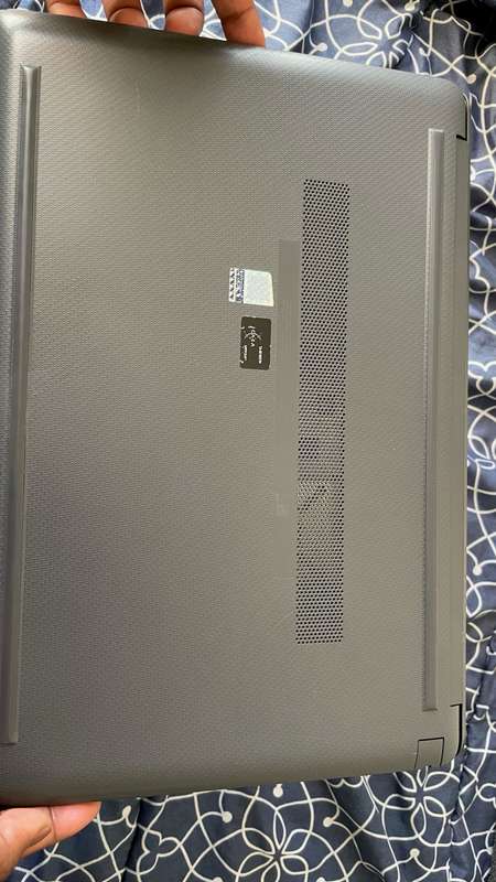 HP laptop 250 G8