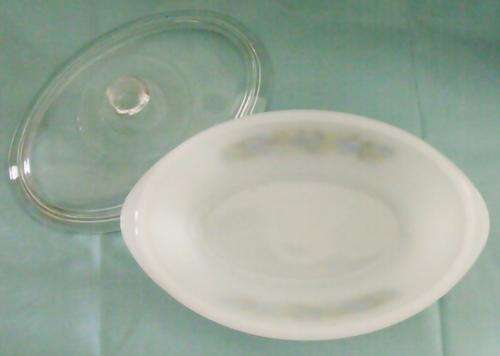 Vintage Ovenware Pyrex Dish with Lid - Blueberry Pattern