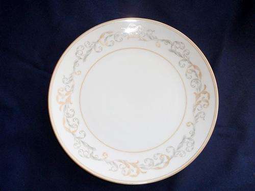 Stunning 1960s NORITAKE Vintage Dinner Service - Made in Japan
