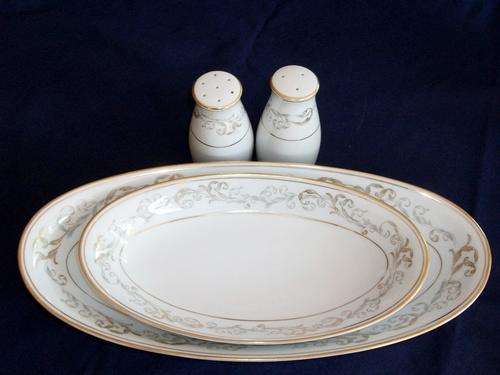 Stunning 1960s NORITAKE Vintage Dinner Service - Made in Japan