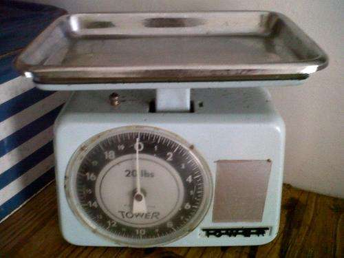 Vintage Tower Kitchen Scale
