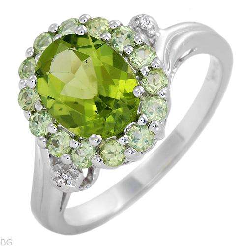 Luxurious Ring With 2.73ctw Precious Stones - Genuine Diamonds, Peridots