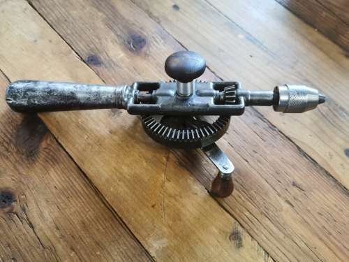 Beautifull Keen Kutter hand drill.