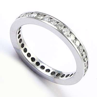 Beautiful Full Eternity Ring - Solid sterling Silver .925 **SIZE 7**