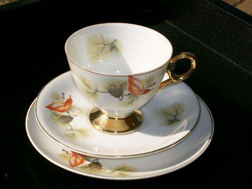 LOVELY PARAMOUNT CHINA TRIO R1 START N/R