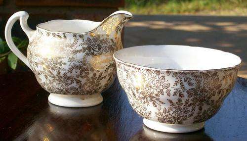 ROYAL VALE CREAMER AND SUGAR BOWL