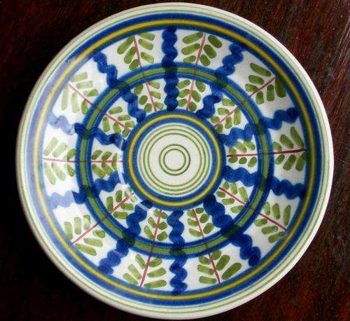DECORATIVE CERAMIC PLATE SIGNED