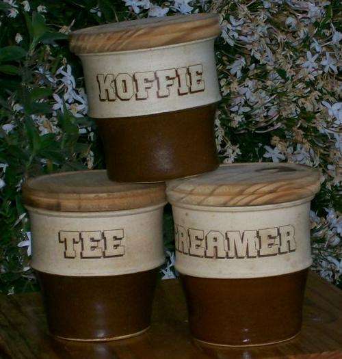 TEA, COFFEE AND CREAMER CONTAINERS ##CRAZY R1 START##