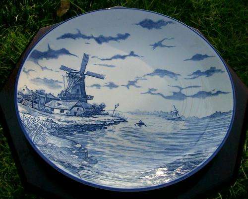 DELFT CHARGER