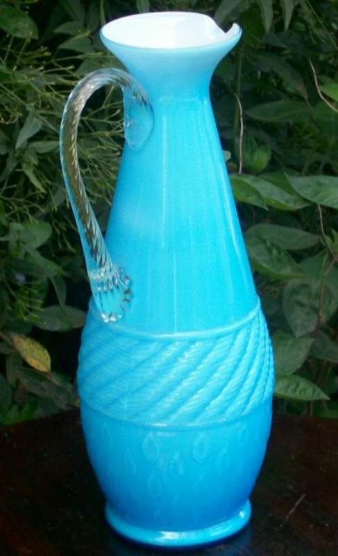 SOUGHT AFTER ITALIAN GLASS JUG - OPALINA FIORENTINA