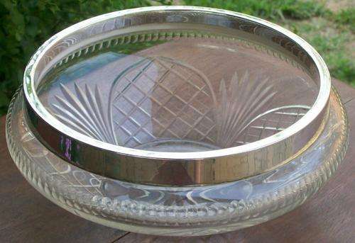 LOVELY FRUIT BOWL WITH SILVER PLATED RIM