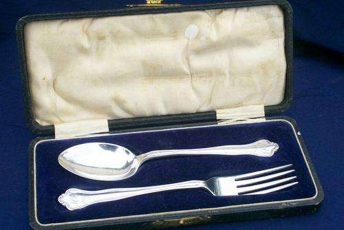 E.P.N.S. SILVER PLATED CHRISTENING SET 1923