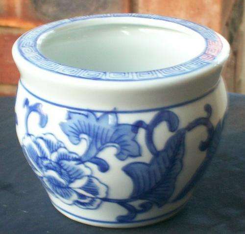 MING BLUE VASE (BACK STAMPED GENUINE MING BLUE)