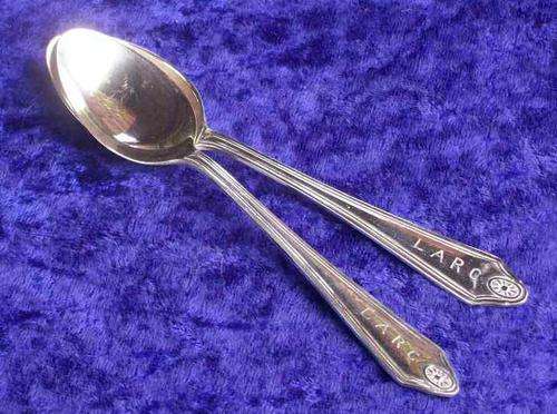 PAIR OF HALLMARKED SILVER SPOONS *LARC*