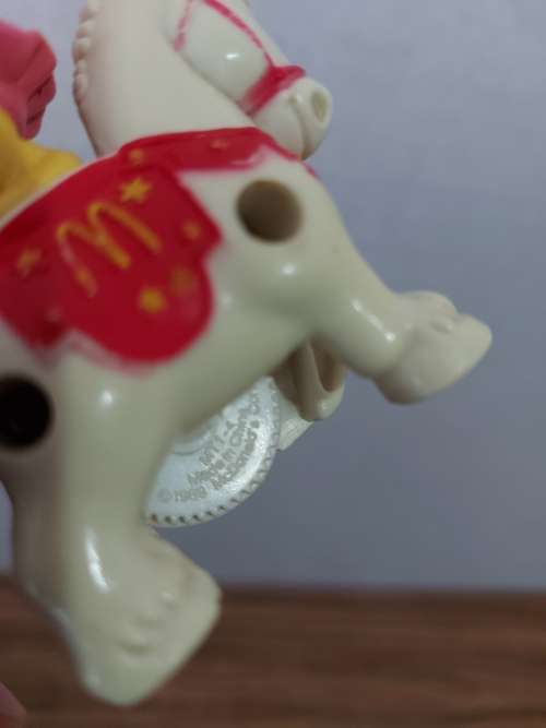 Vintage McDonald`s toy (1989)