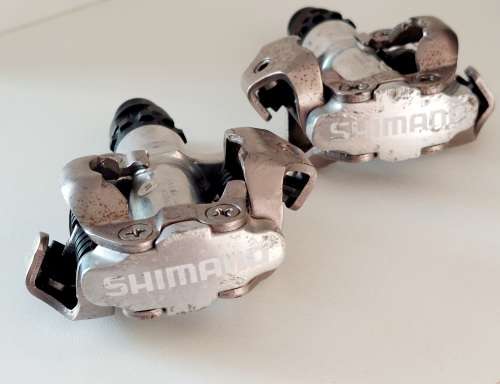 Shimano M520 pedals set