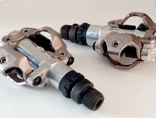 Shimano M520 pedals set