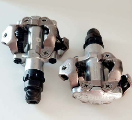 Shimano M520 pedals set