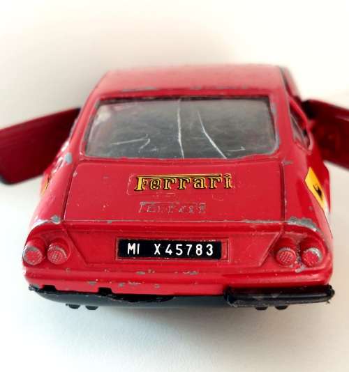 Vintage Ferrari 365 GTB4 Daytona die cast