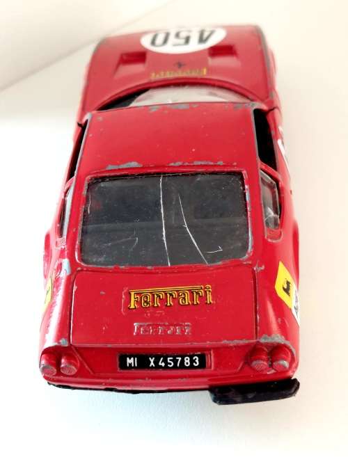 Vintage Ferrari 365 GTB4 Daytona die cast