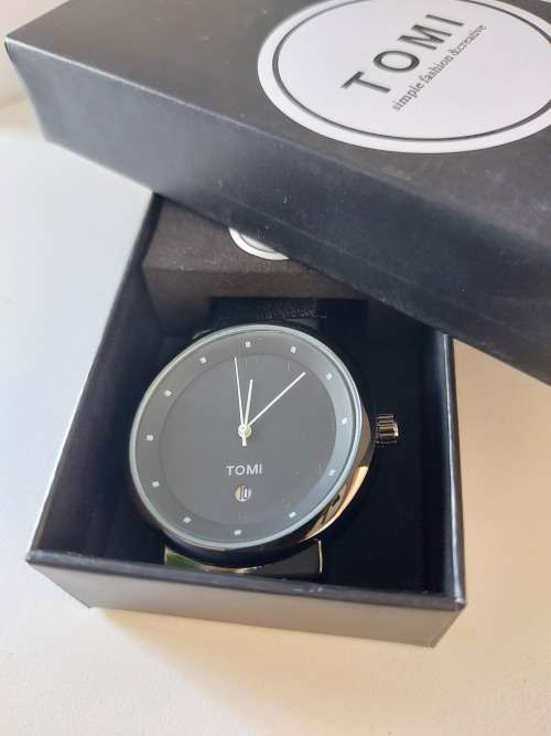 Tomi Unisex Watch
