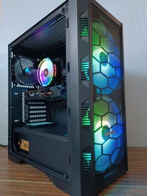i5 9th Gen Gaming PC**1060 6GB**16GB Ram**SSD