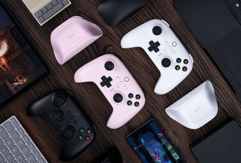 8BitDo Ultimate 2.4g Controller with Charging Dock for Steam and Windows - 2 Colours Available