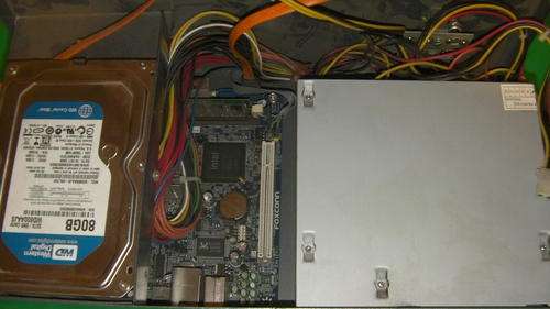 P4 MOTHERBOARD WITH 80GB H/DRIVE,1X2GB RAM