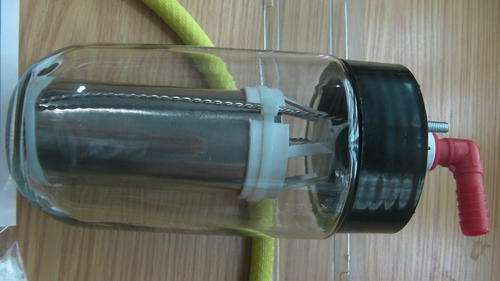 SAVE PETRL/DIESEL WITH A HYDROGEN FUEL CELL-GENERATE FUEL FROM WATER WHILE DRIVING
