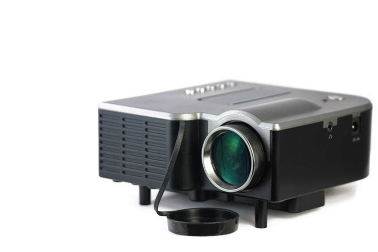 LED PROJECTOR