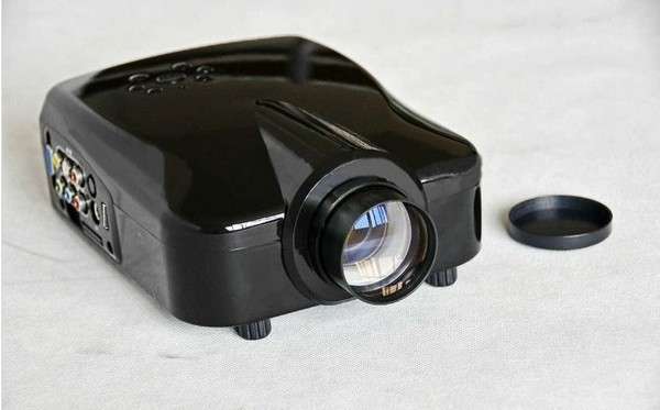 200 inch LED projector
