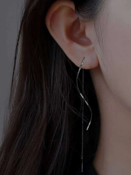 Minimalist Thread Through Ear Gunmetal Colour Earrings