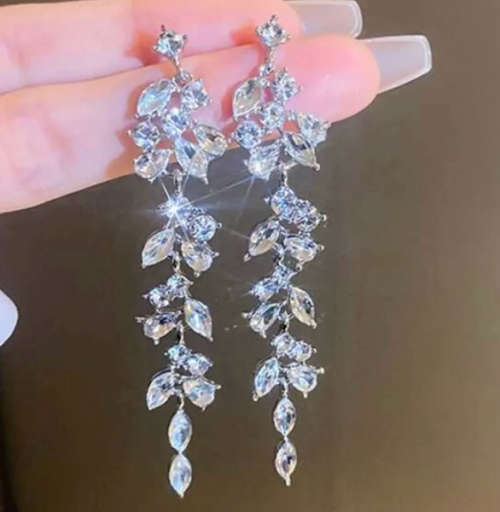 Gorgeous Bling Super Long Leaf Design Drop Cubic Zirconia Earrings