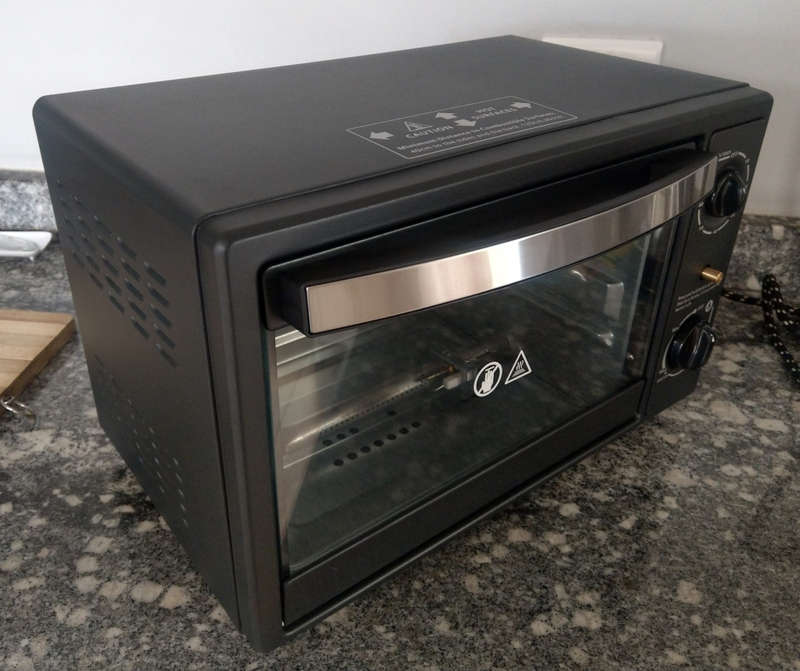 Portable Butane Gas Oven - great for Loadshedding and Camping