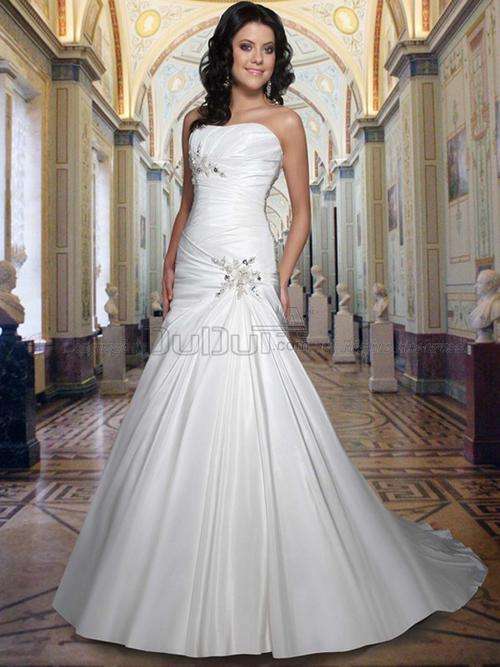Mermaid/Trumpet Strapless Sweep Wedding Dresses With Beading Appliques