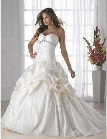 *Brand New Taffeta Beaded Wedding Dress - Size 8-10*