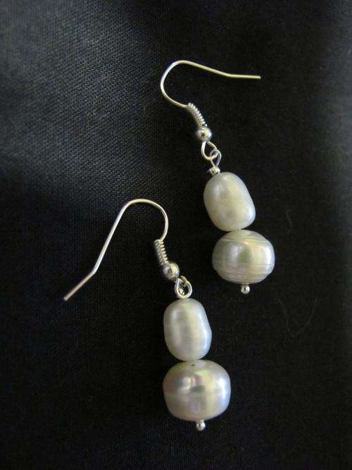 CRAZY R1 START! Genuine Pearl Earrings