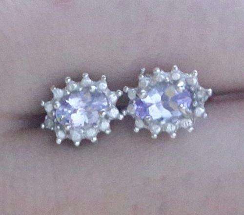 ABSOLUTELY AMAZING! 1.19 ct Genuine Tanzanite & 2x diamonds Platinum / Sterling Silver Earrings