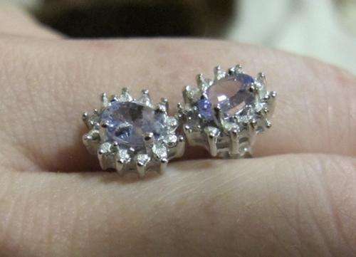 ABSOLUTELY AMAZING! 1.19 ct Genuine Tanzanite & 2x diamonds Platinum / Sterling Silver Earrings