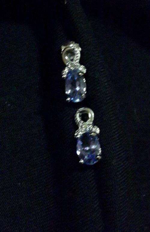 Gorgeous .84ct Genuine Blue Tanzanite & Diamond Sterling Silver Earrings