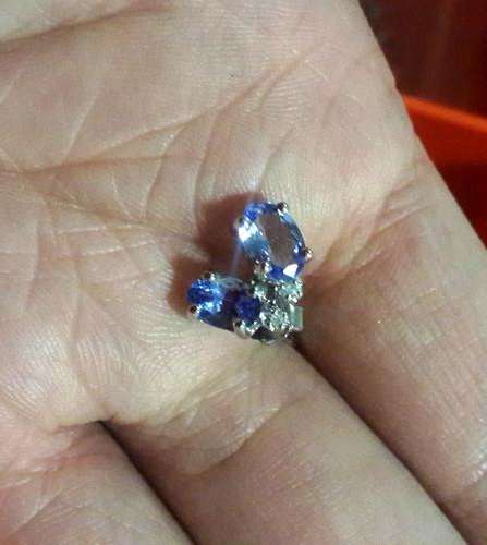 R1250 VALUE! GenuineDIAMONDS and TANZANITES! Beautiful  .99ct Tanzanite, diamond & Plat/925 Earrings