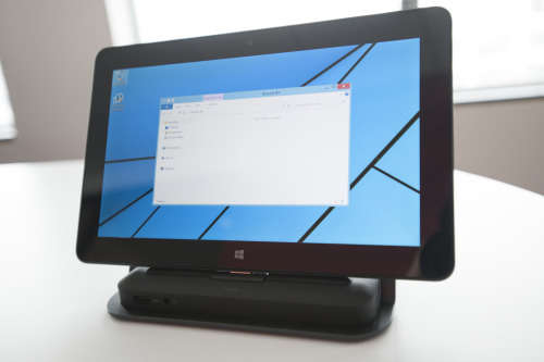4TH GEN i5, 4GB RAM, 128GB SSD DELL VENUE 11 PRO 10.8 INCH TORCH SCREEN TABLET PC ( NEEDS A BATTERY)