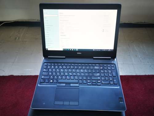 6th GEN I7, 32GB DDR4 RAM, 512GB SSD, NVIDIA QUADRO M1000M DELL PRECISION 7510 WORKSTATION LAPTOP