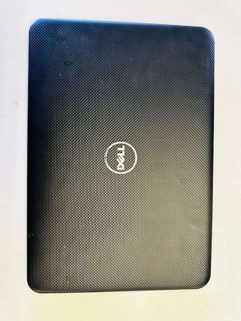 I3, 4GB RAM, 500GB HDD DELL TORCH SCREEN LAPTOP PC( NEEDS A BATTERY)