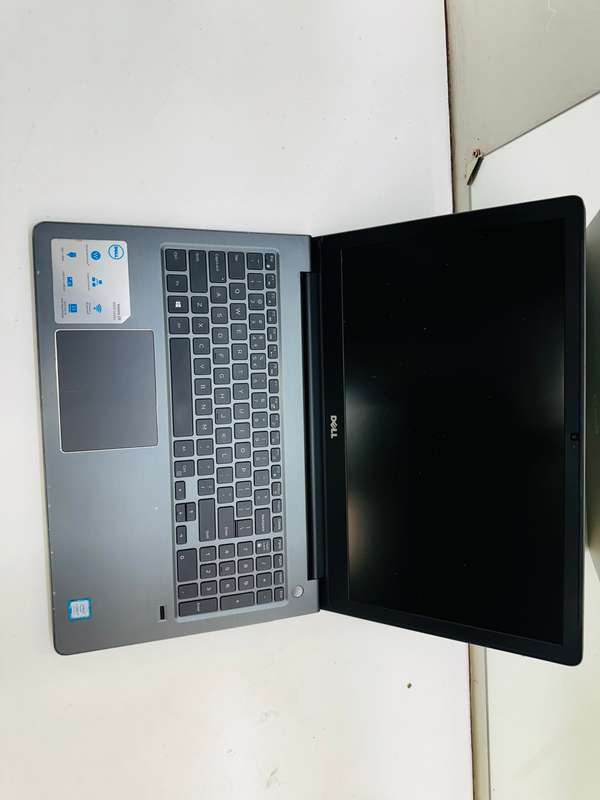 7th GEN I7, 8GB RAM , 500 GB HDD, DELL VOSTRO 5568 LAPTOP PC ( PLEASE READ DESCRIPTION)
